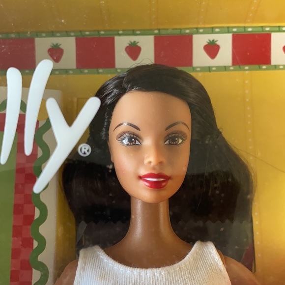 Barbie & Kelly Fun Treats 2001 - Picture 8 of 10